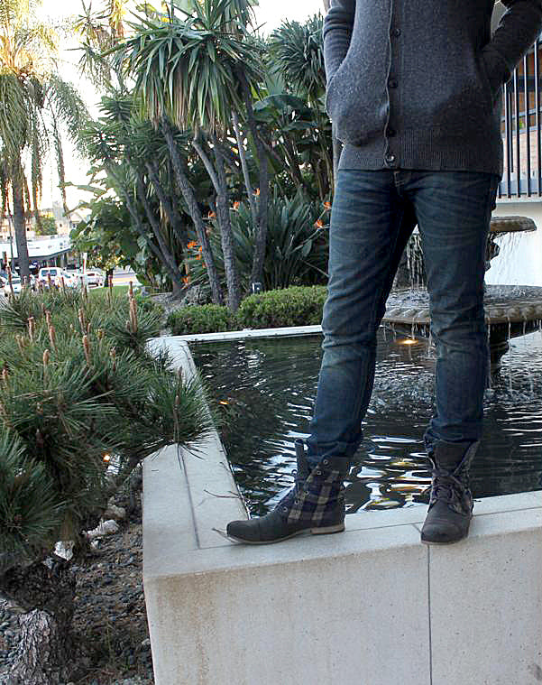 Everyday Fluevogs | May 10, 2011