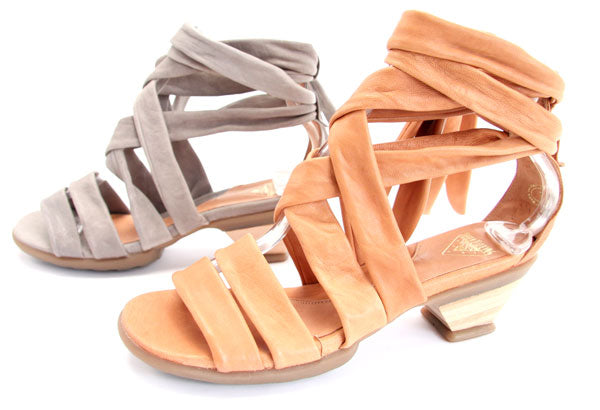 Spring '11 Sneak Preview: Hope Aspire