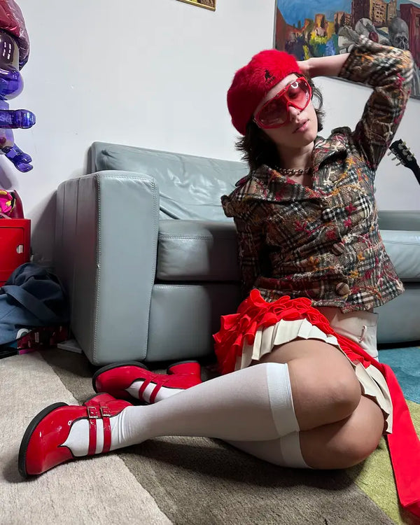 @tinyjewishgirl