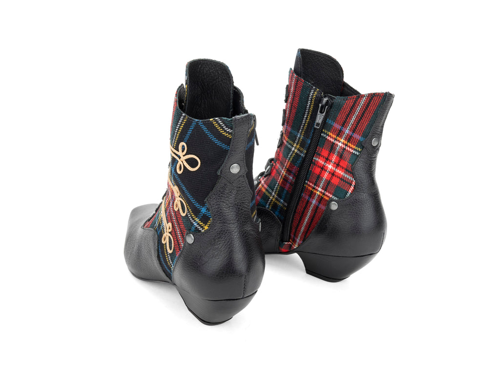 Octavia - Plaid/Black