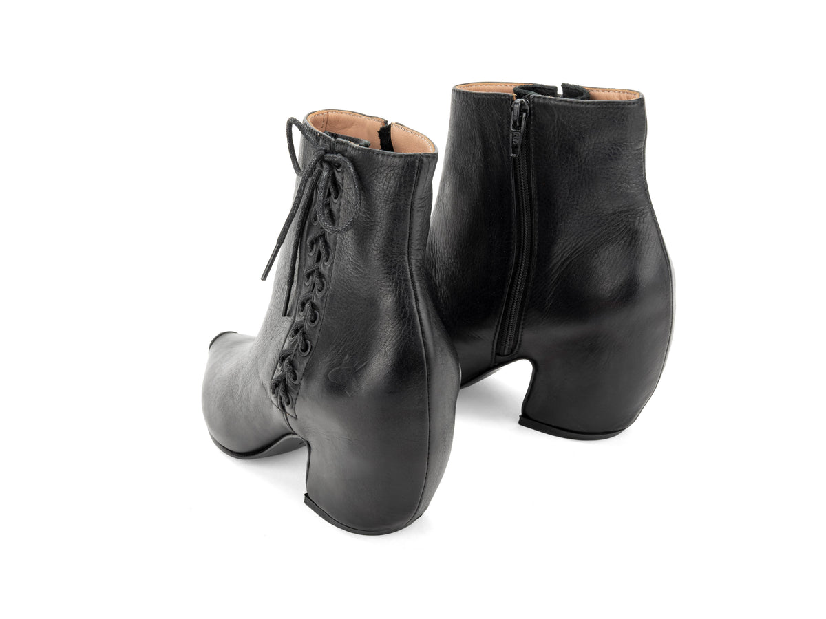 Precision - Black