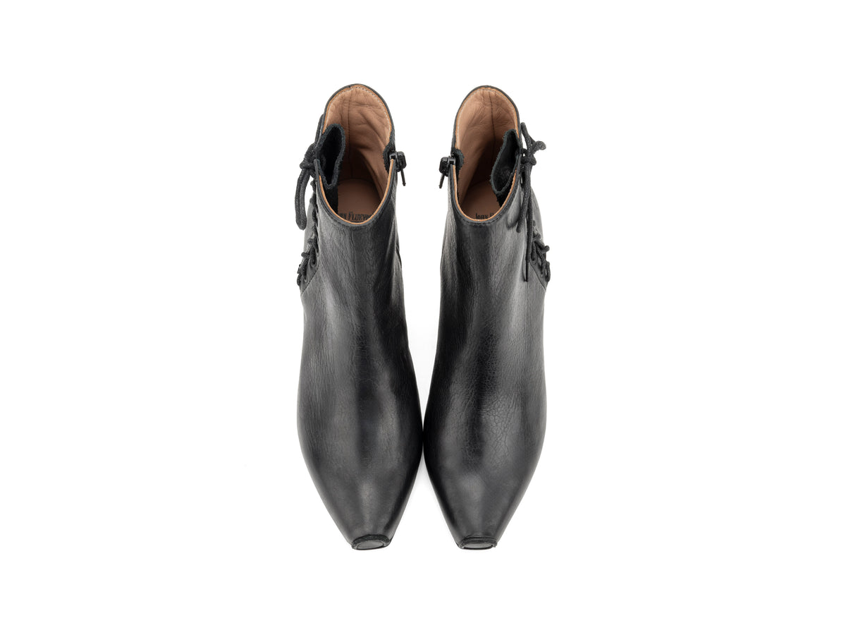 Precision - Black