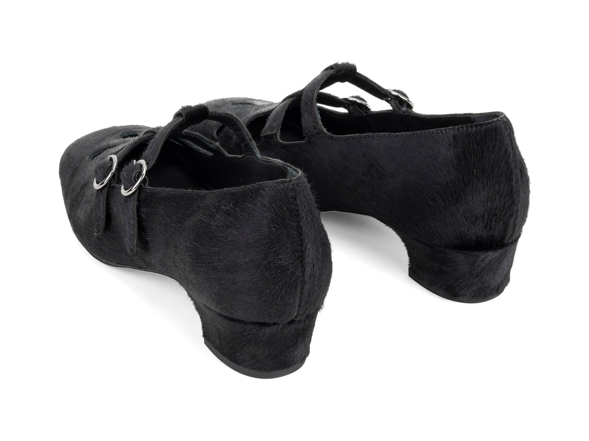 Radiance x Anna Sui - Black Pony