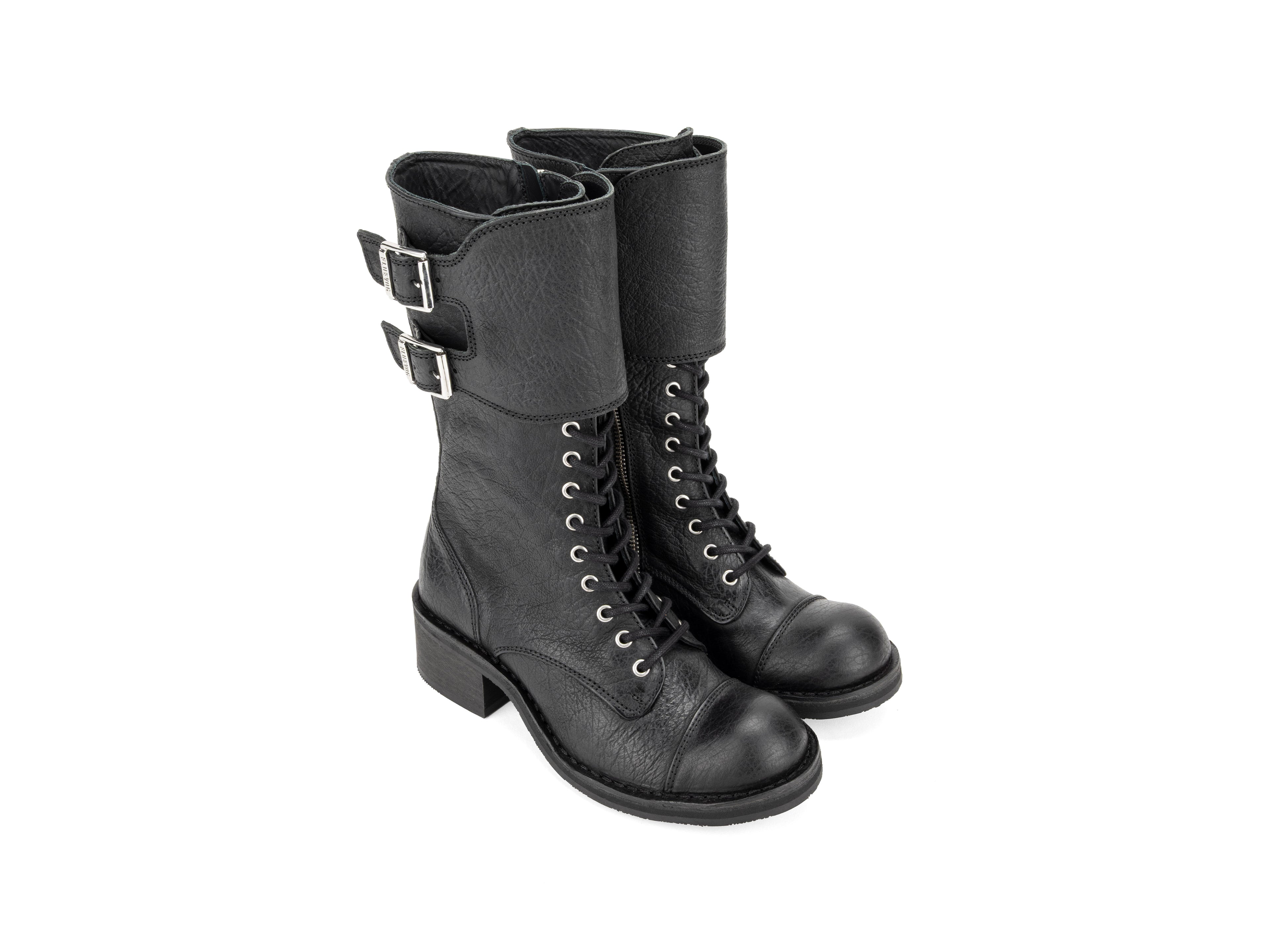 Triumph - Black