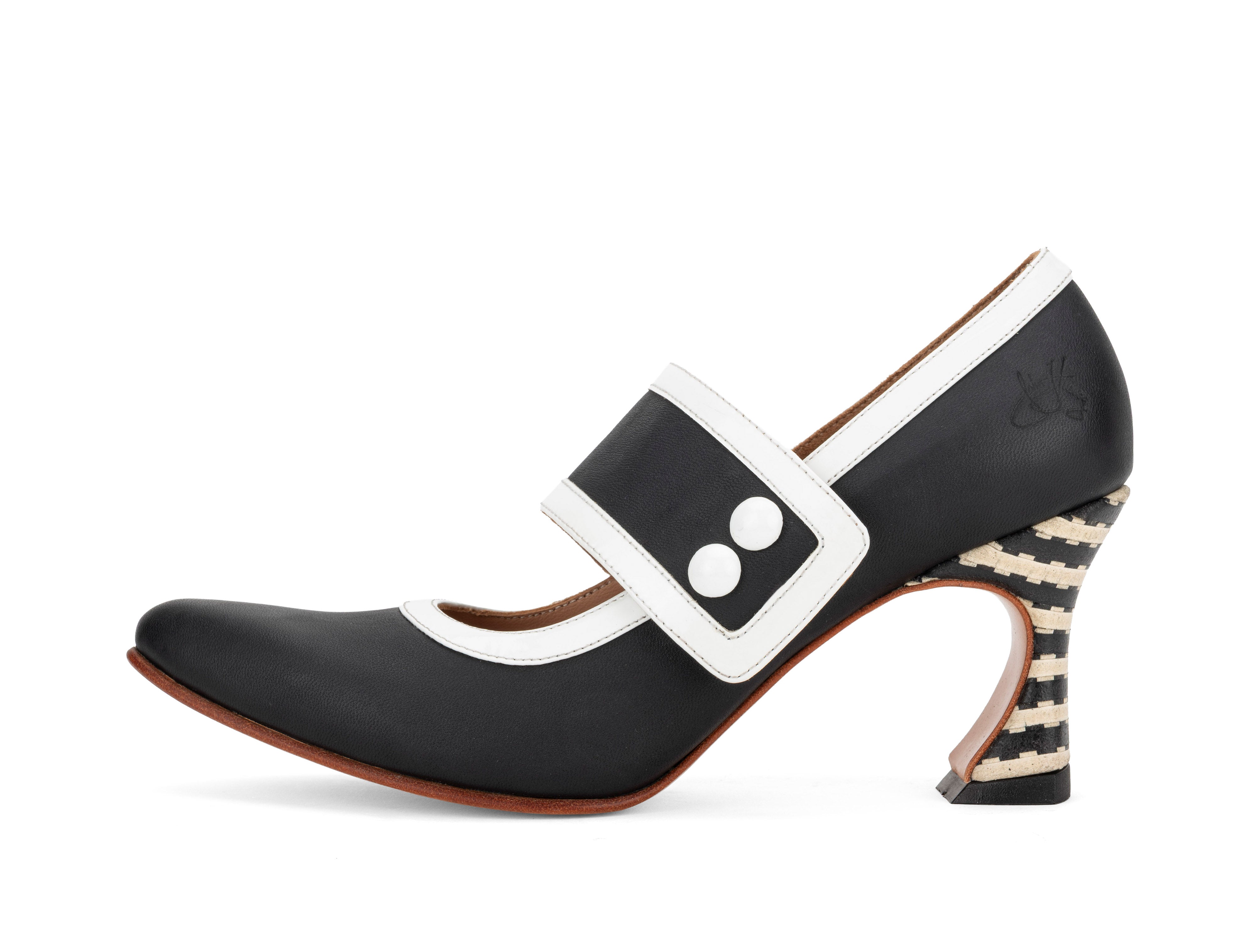 Zewde - Black – John Fluevog Shoes