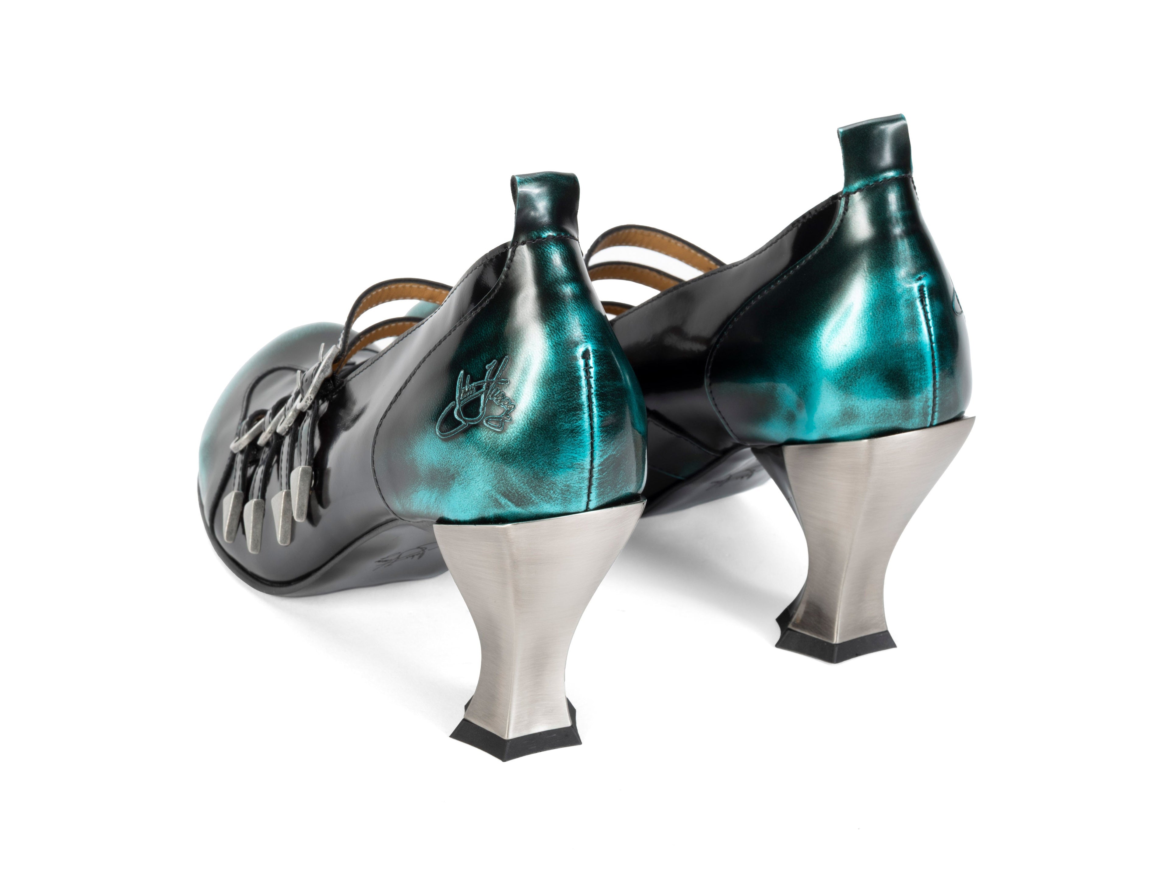 black_teal - Back View