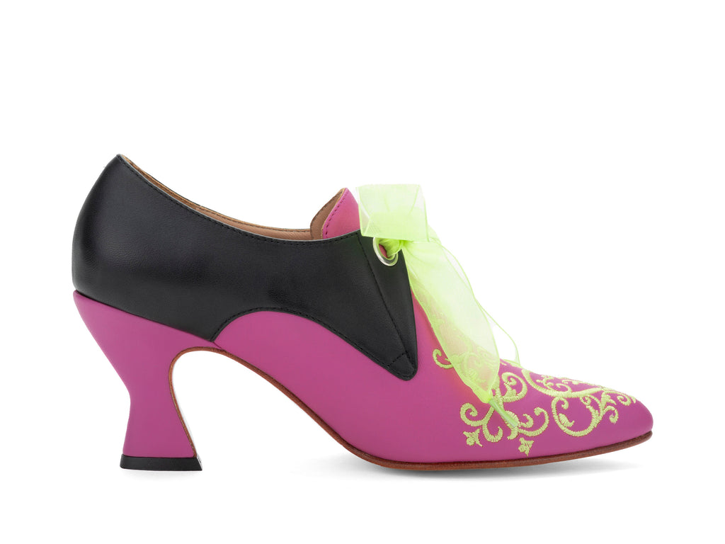 pink_black - Profile Inside