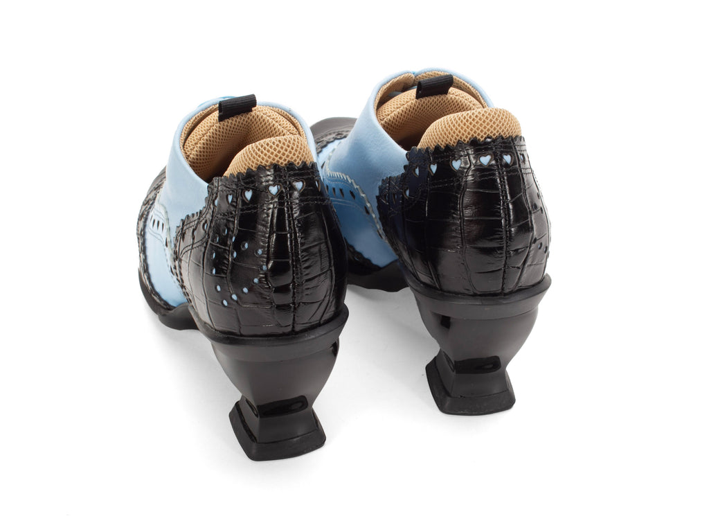 blue_black - Back