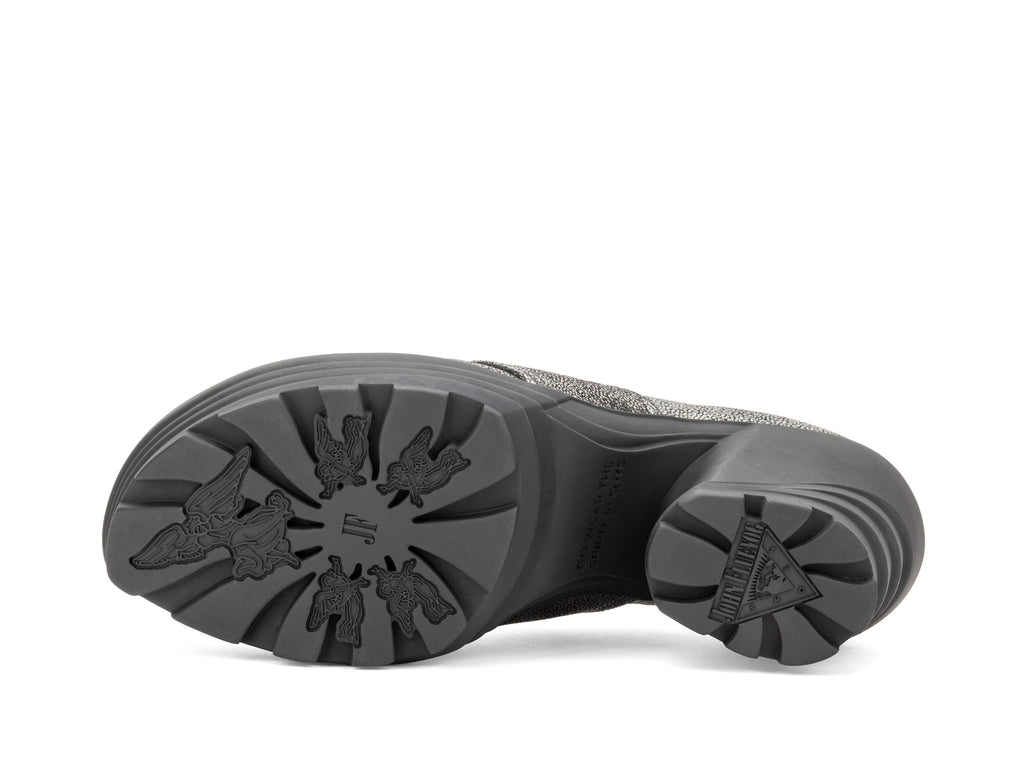 grey - Sole View