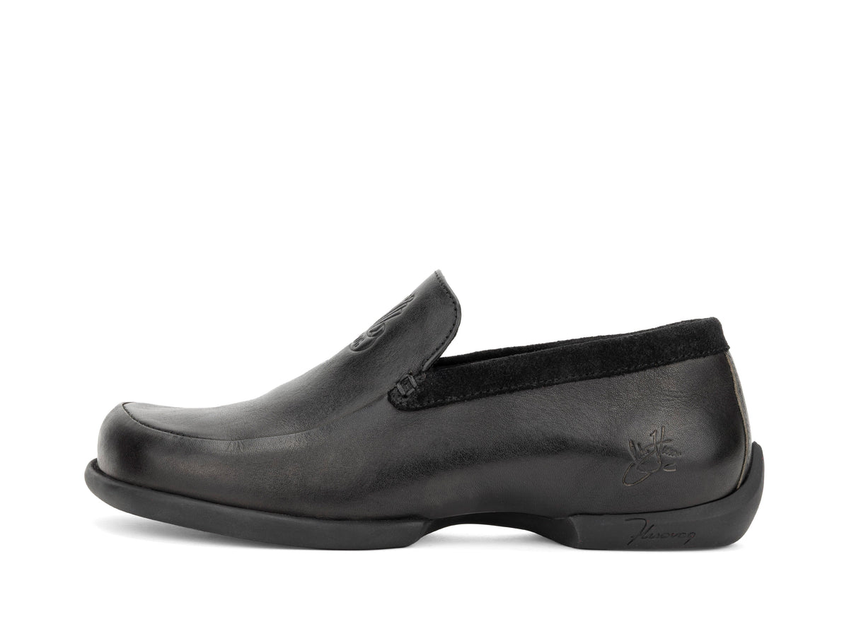 black - Profile Outside View