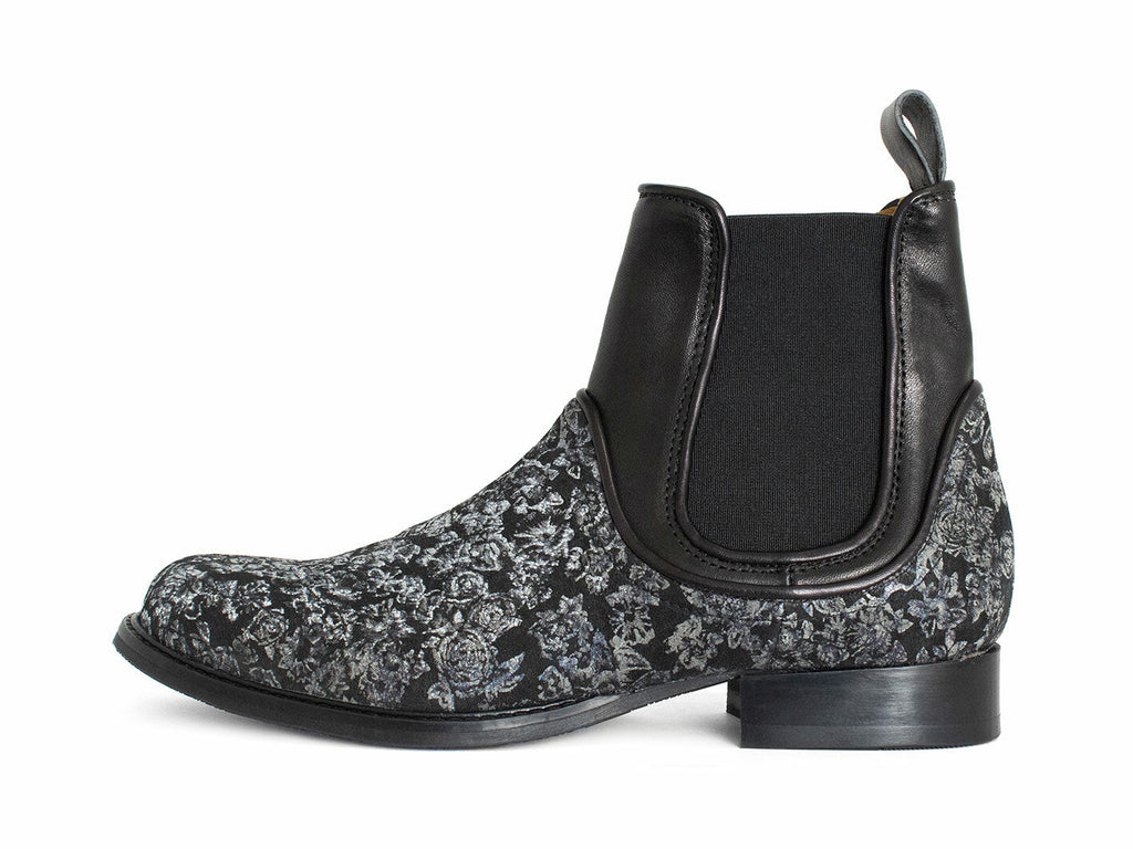 black_floral - Profile outside