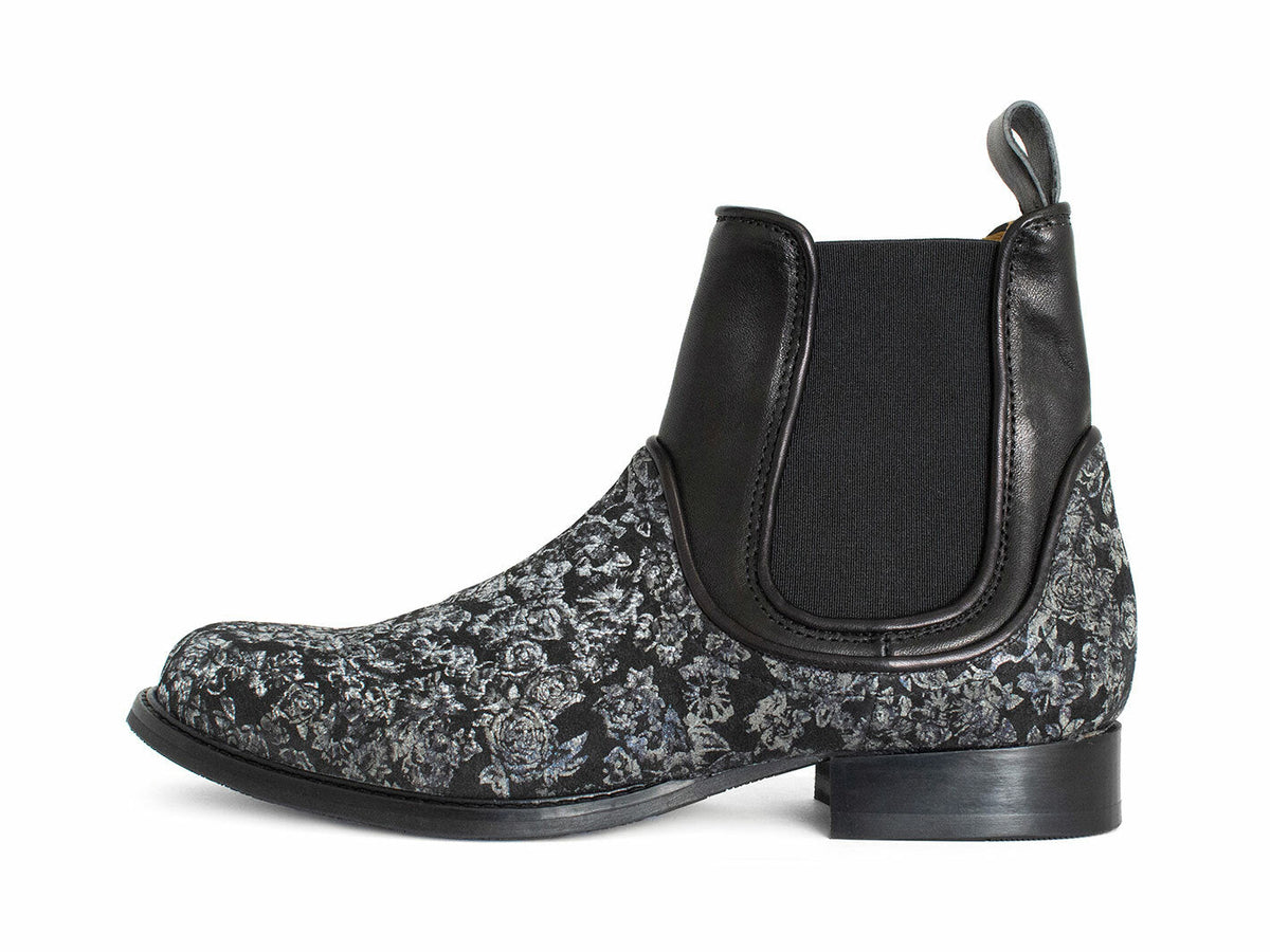 black_floral - Profile outside