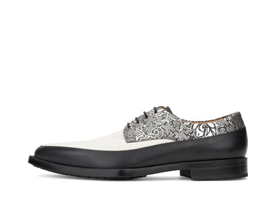 Strategists: Men’s - Black/White