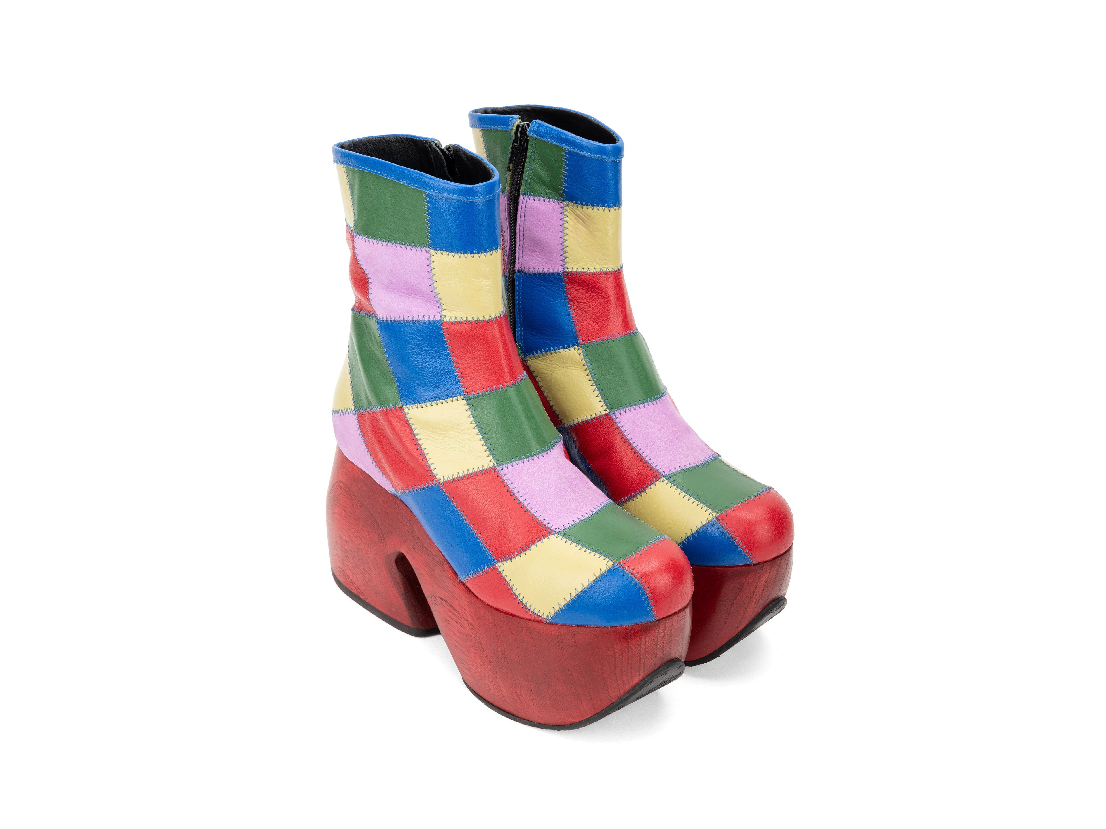 multi_colour - Quarter View