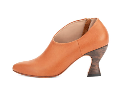 Edie - Brown