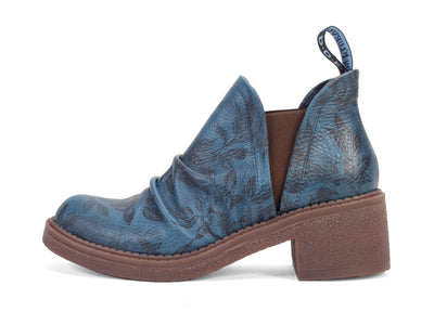 Roamer - Blue Floral