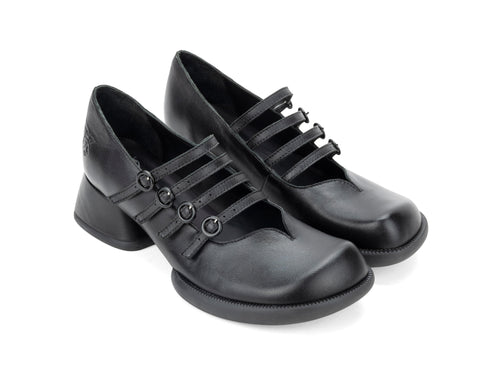 black - Quarter View