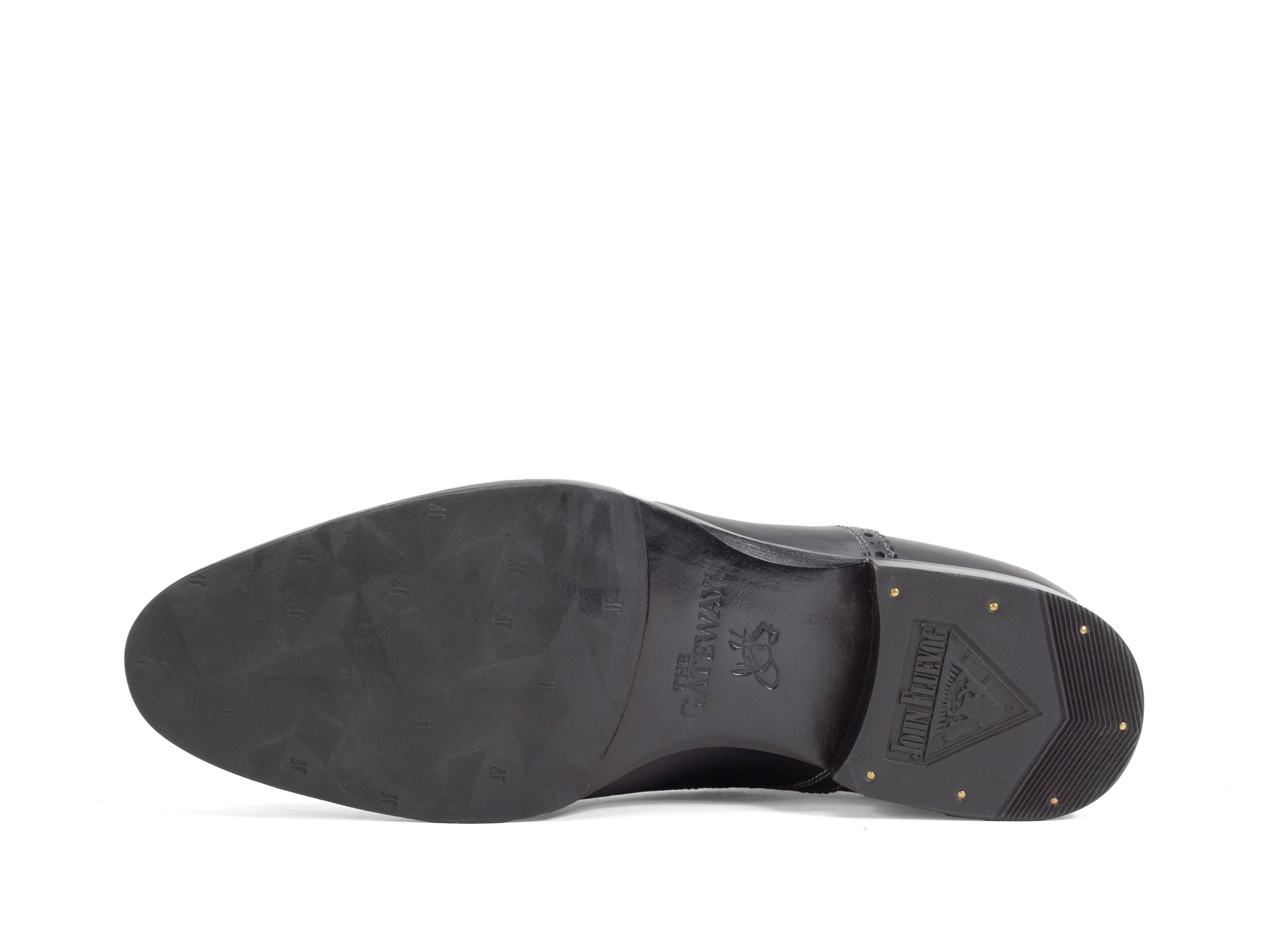 black_with_white_stitching - Sole