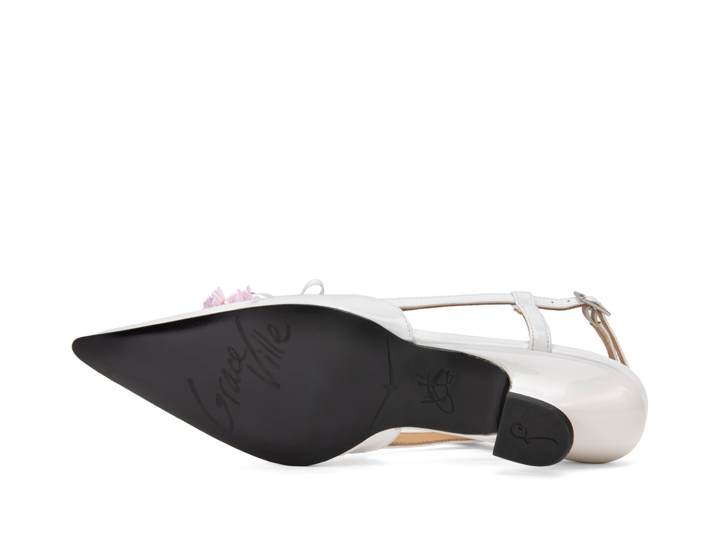 white - Sole