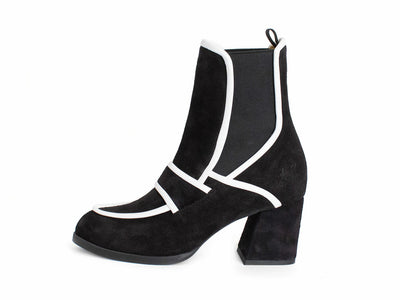 Arcus - Black