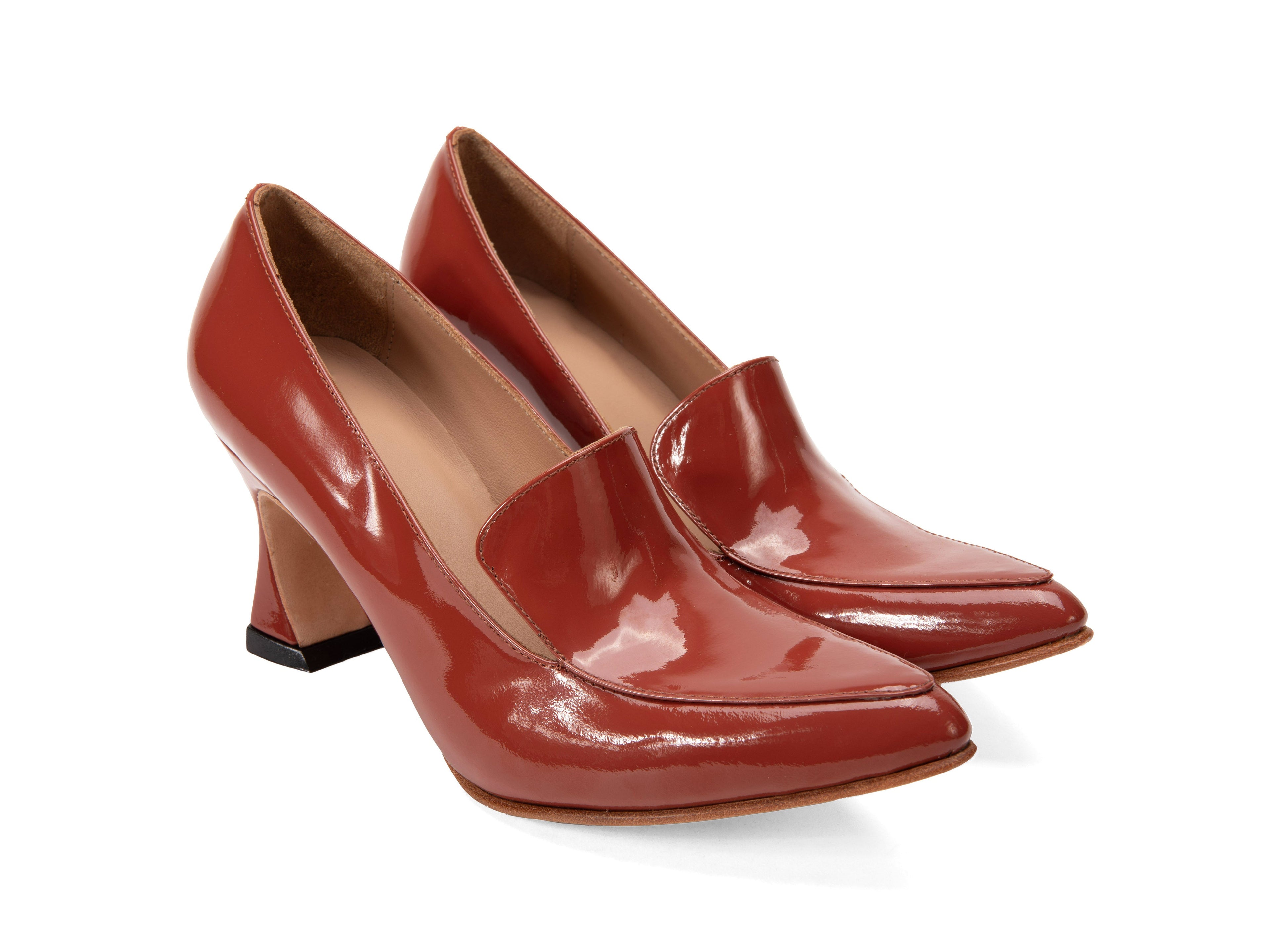 reddish_brown - Quarter View