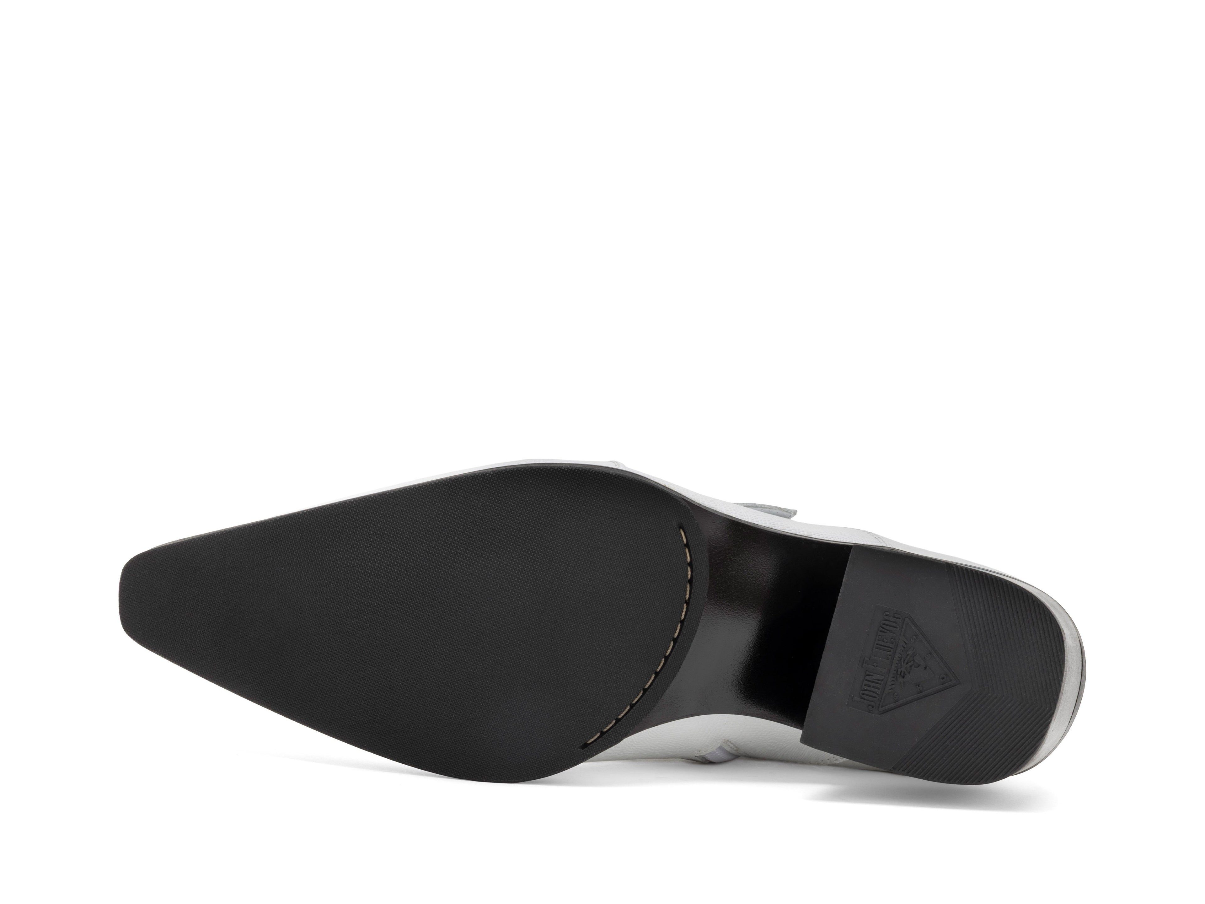 white - Sole View