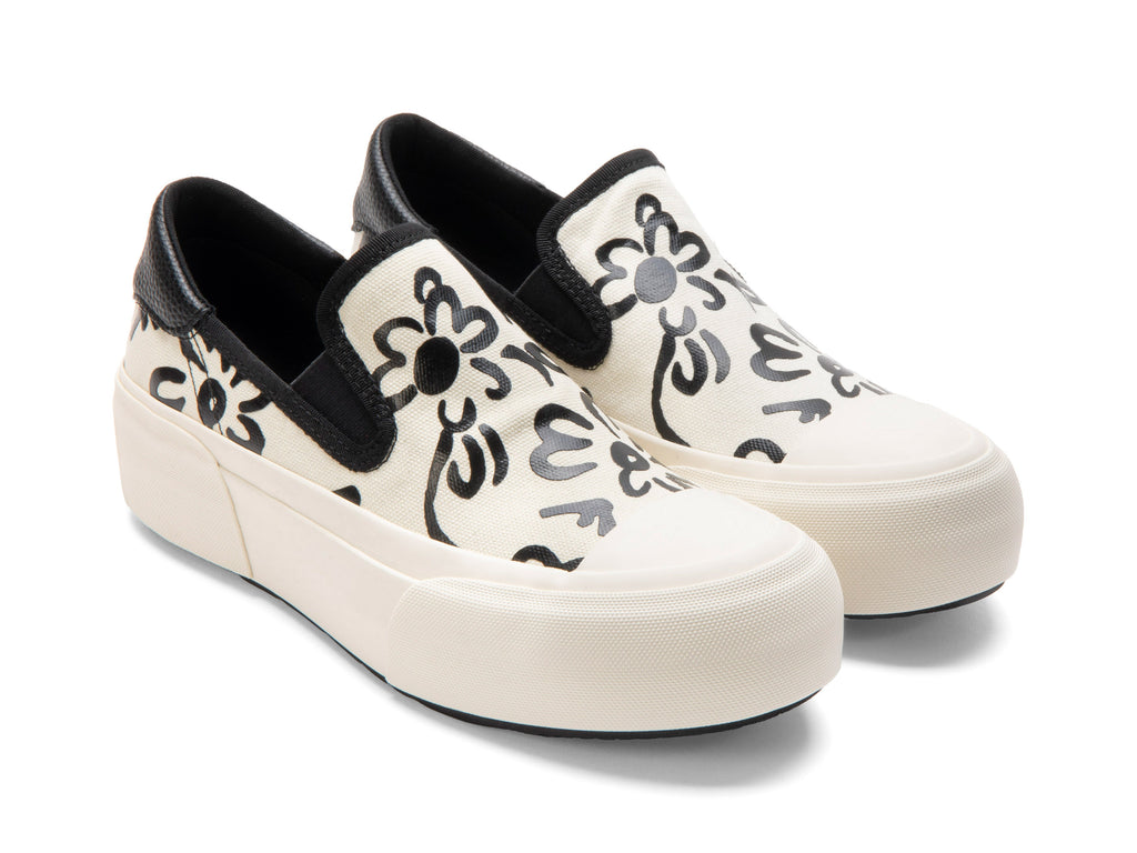 cream_floral_vegan - Quarter View