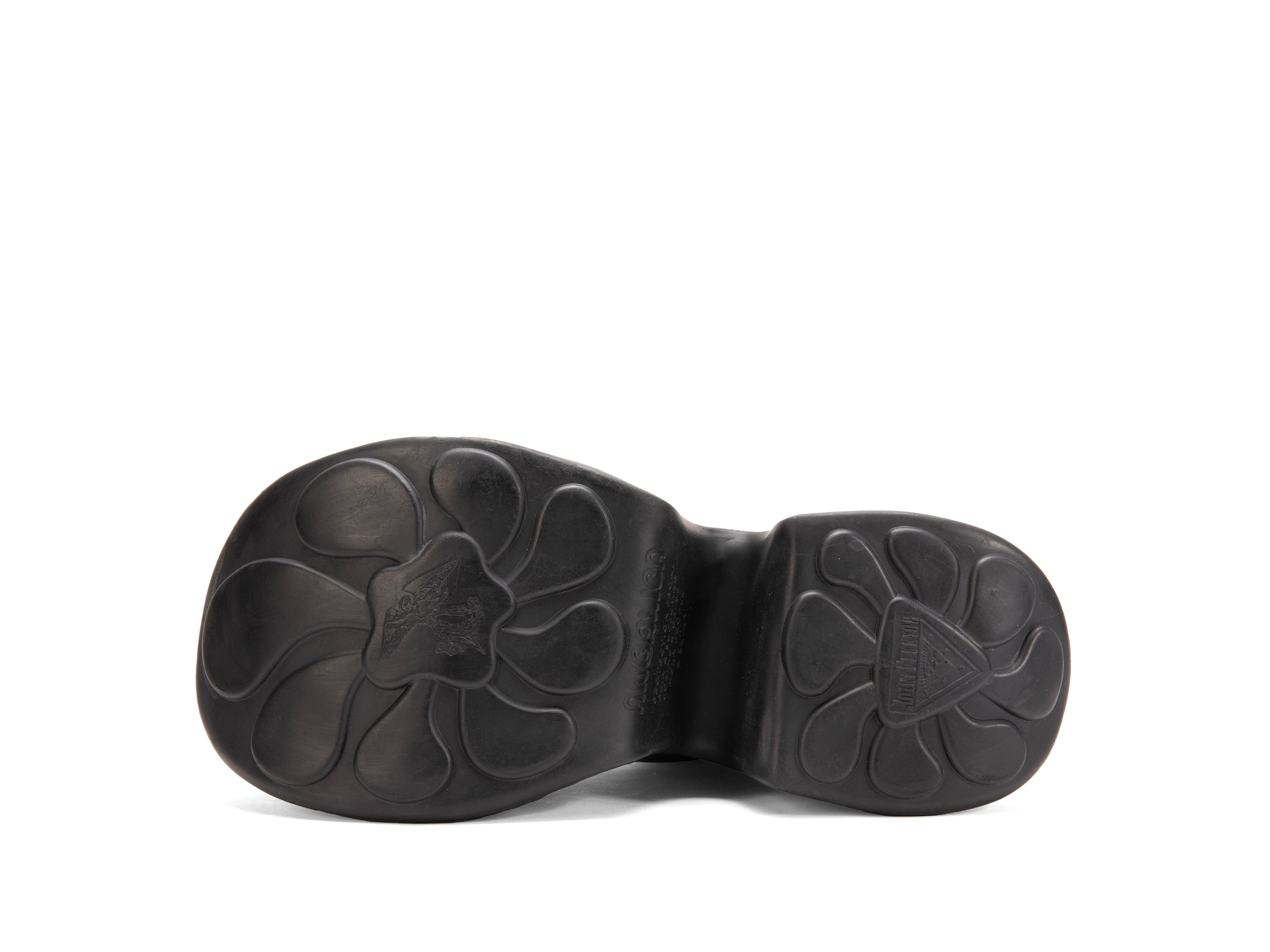 black - Sole