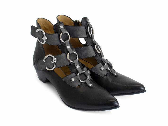 Tammi Rose - Black | Strappy ankle 