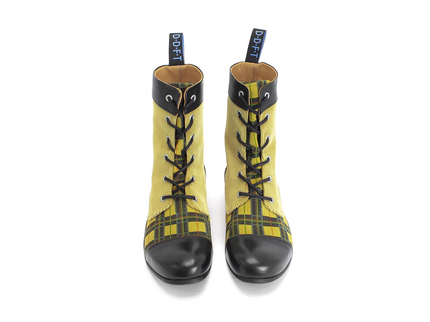 BBC: Men’s Yellow Plaid Classic Lace-Up Boots: Front