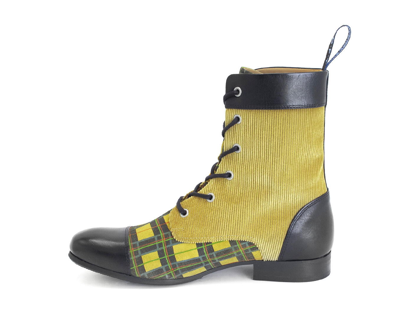 BBC: Men’s Yellow Plaid Classic Lace-Up Boots: Profile inside