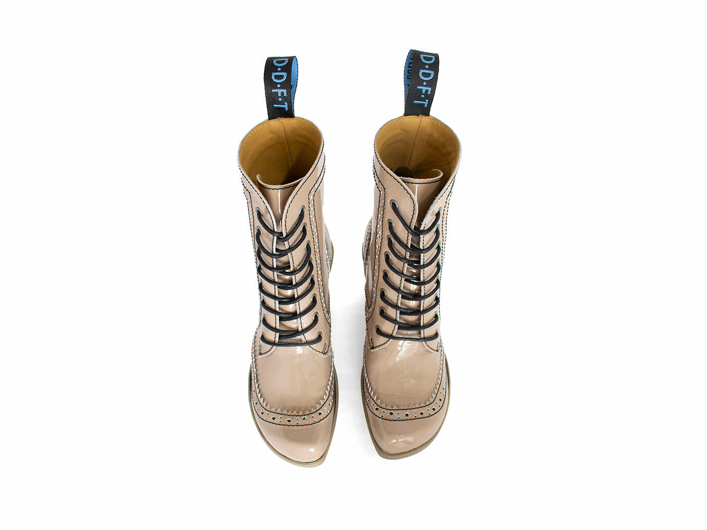 Bebop Beige verni Botte lacée à bout fleuri: Front