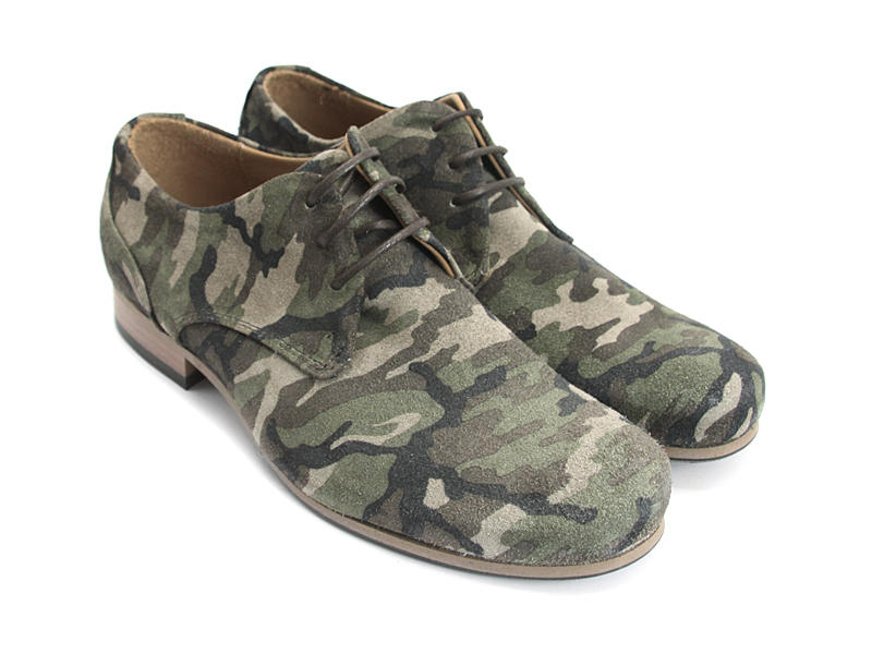 CBC: Hommes Camouflage Classic Derby Shoes