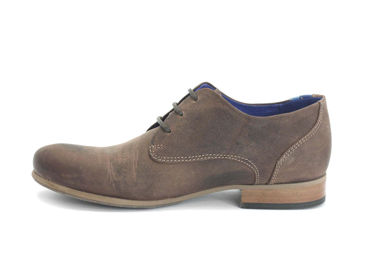 CBC: Women’s Brown Leather Classic Derby Shoes: Profile inside