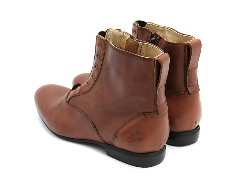 Conga Brown