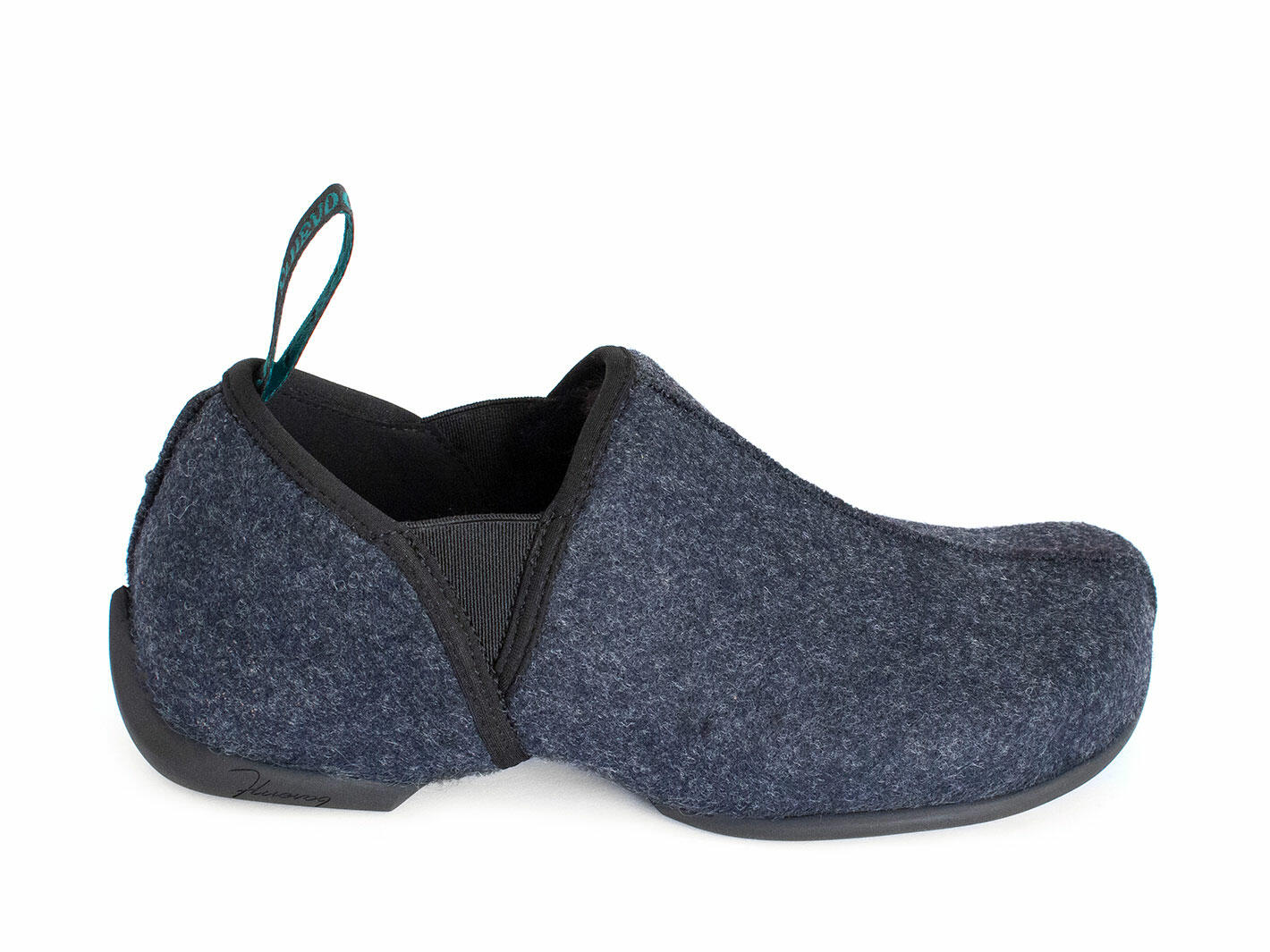 Dayan Grey Vegan Felt Slippers: Profile outside