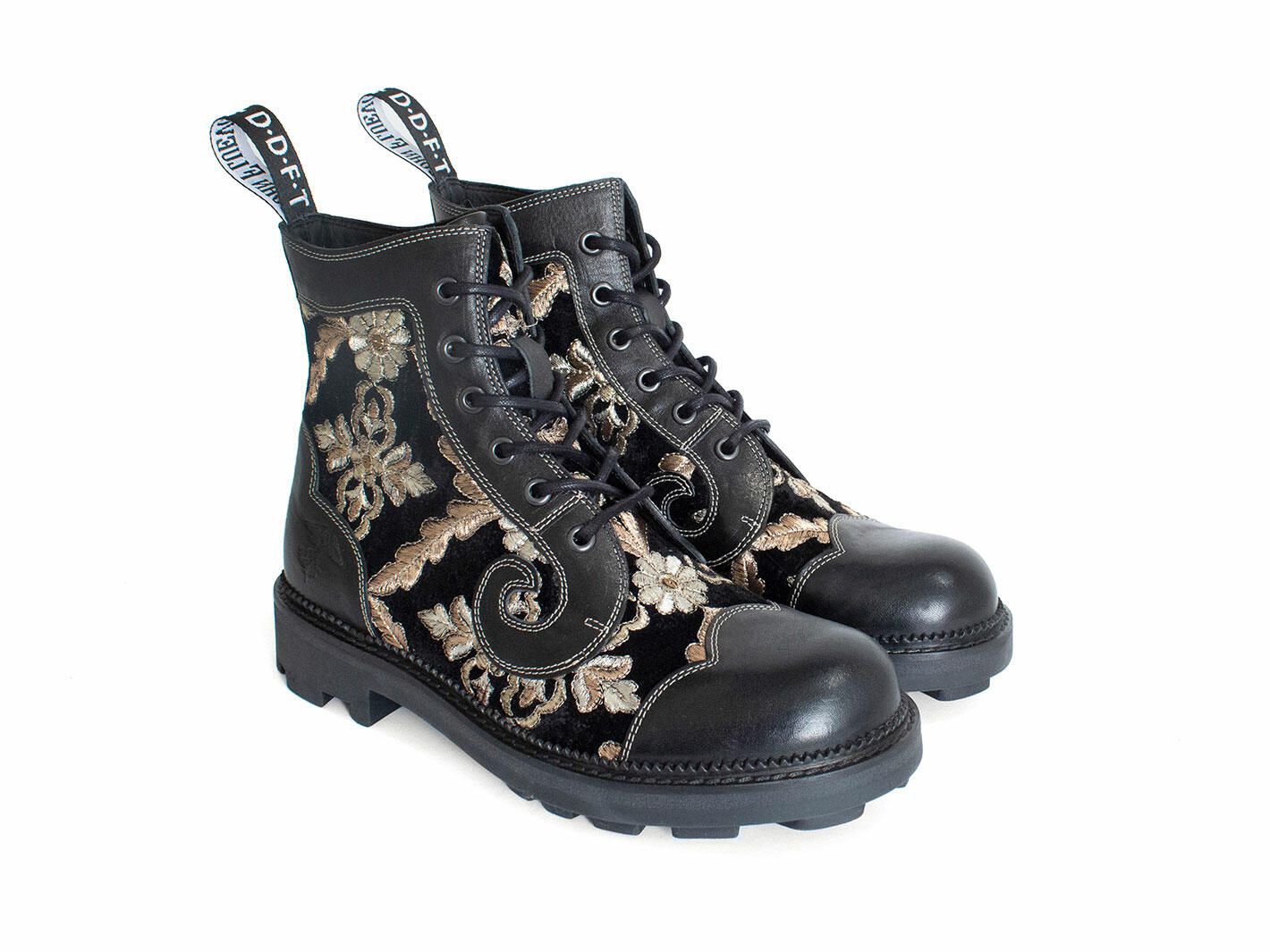 Derby Swirl (6 Eye) Black Jacquard Classic Derby Boots: Quarter view