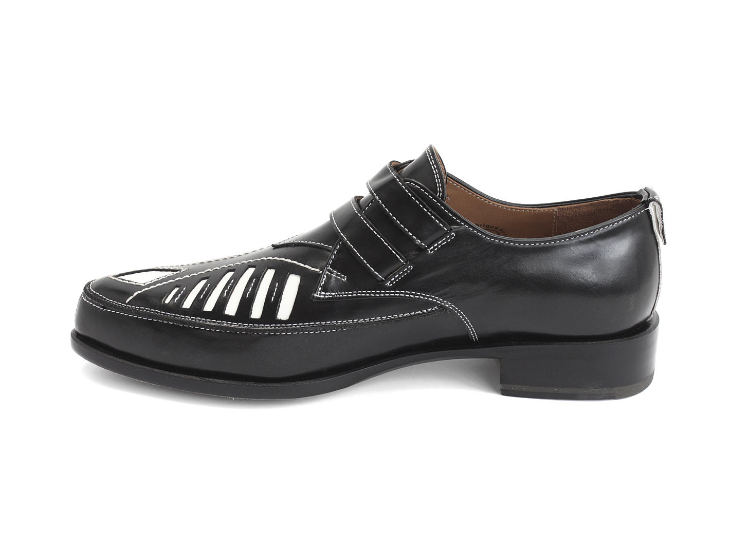 Duckie Black Pointed dress shoe with cutouts: Profile inside