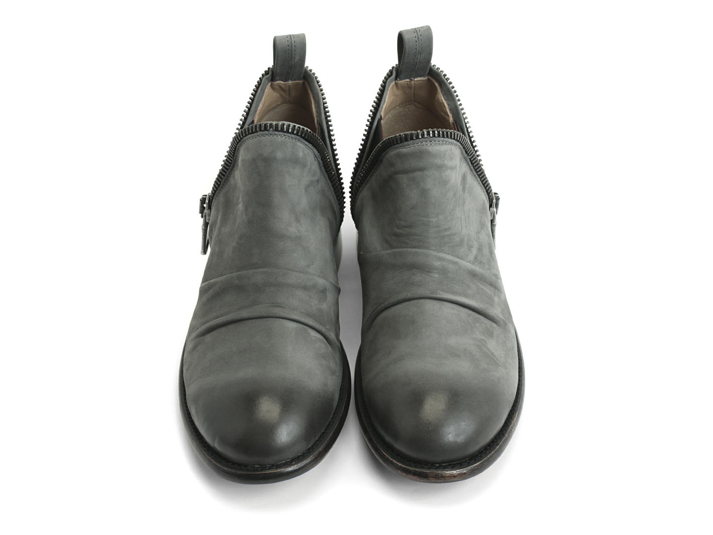Evers Gris Elastic Slip-On Leather Shoe: Front