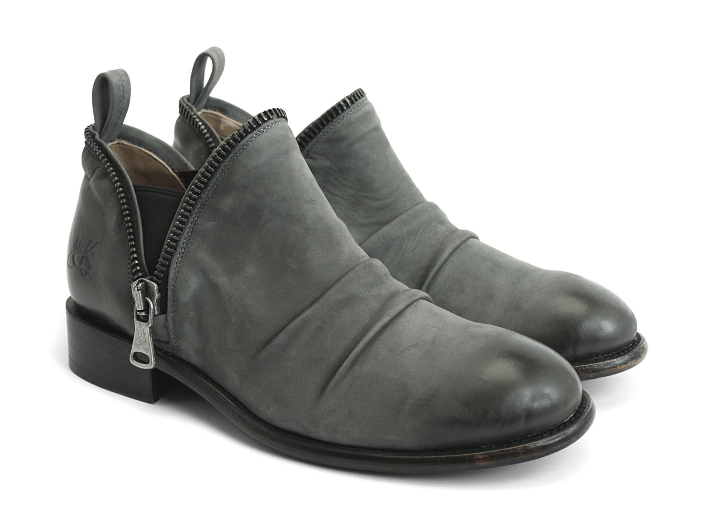 Evers Gris Elastic Slip-On Leather Shoe: Quarter view