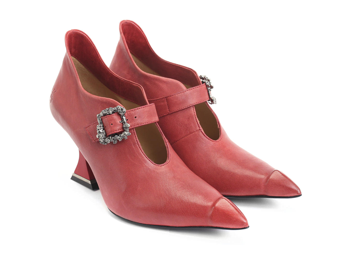 Fantine Red Contoured mary jane: Quarter view