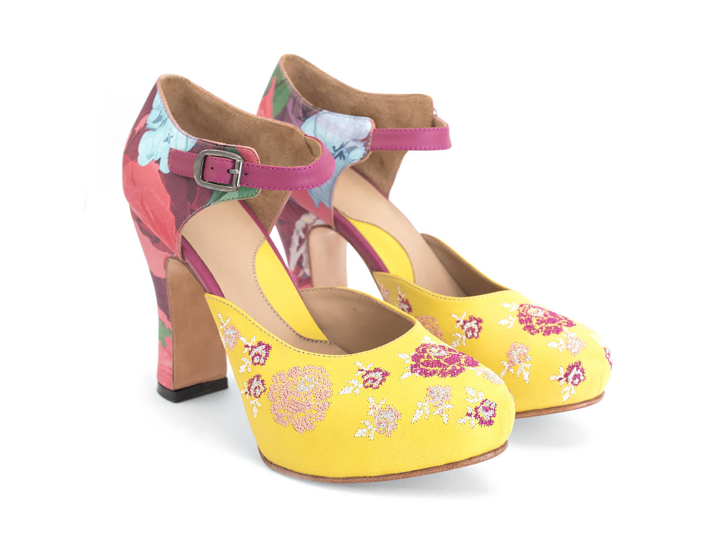Flora Yellow/Floral Platform heels with embroidery: Quarter view