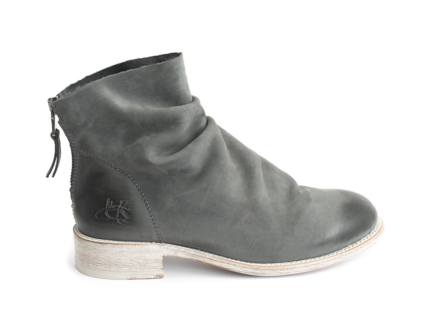 Foster Gris Slouchy flat ankle boot: Profile outside