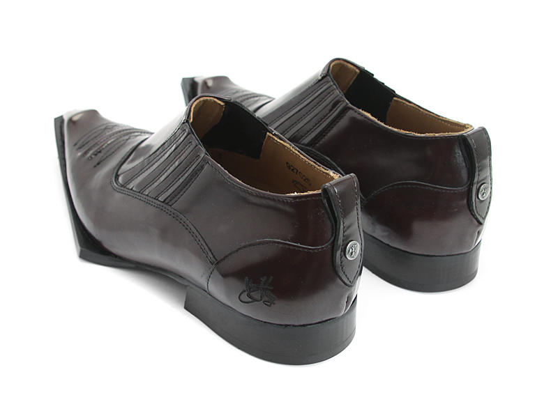 Garric Burgundy