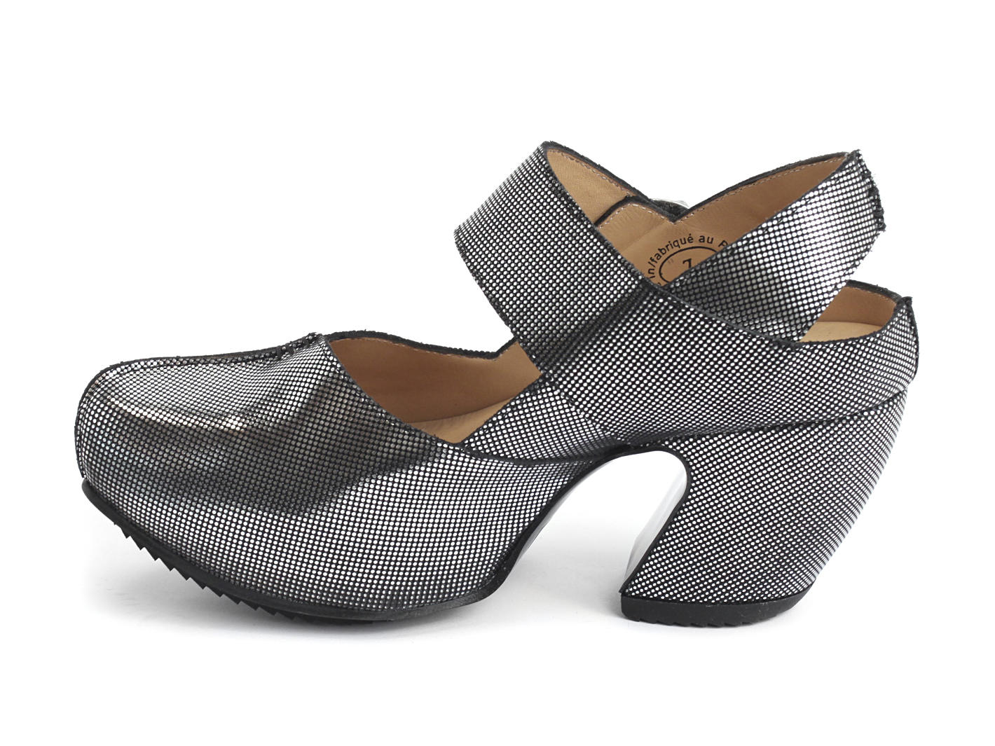 Guide Silver Platform Mary Jane Heels: Profile inside