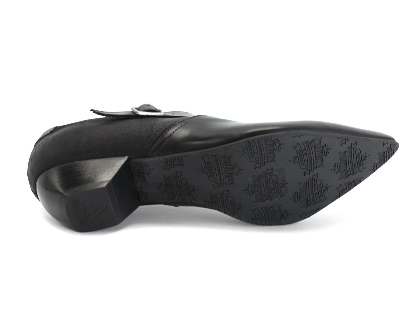 Justine Black Pointy toed low heel: Sole