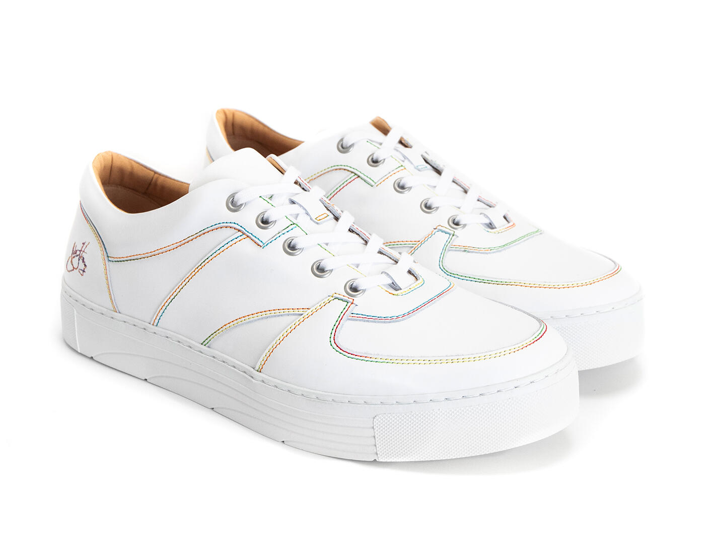 Leeside White Lace-Up Sneakers: Quarter view