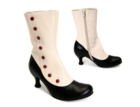 Libby Smith Noir & Beige