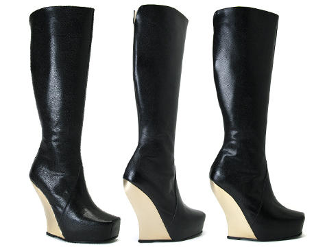 Melrose Black Caviar with Gold Heel
