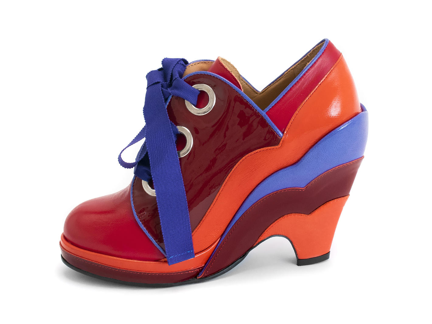 Miss August Orange/Red Lace-up scalloped wedge heel: Profile inside